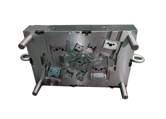 YUDOの熱いランナー2キャビティPPプラスチック注入鋳造物