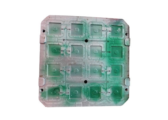 16キャビティS136正方形の貝のためのプラスチック注入の工具細工