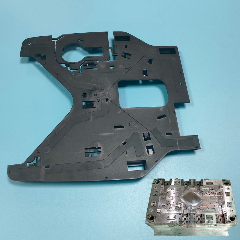 ポリシング CNC プラスチック 鋳造部品 S136 スチール インジェクション ツール 会社
