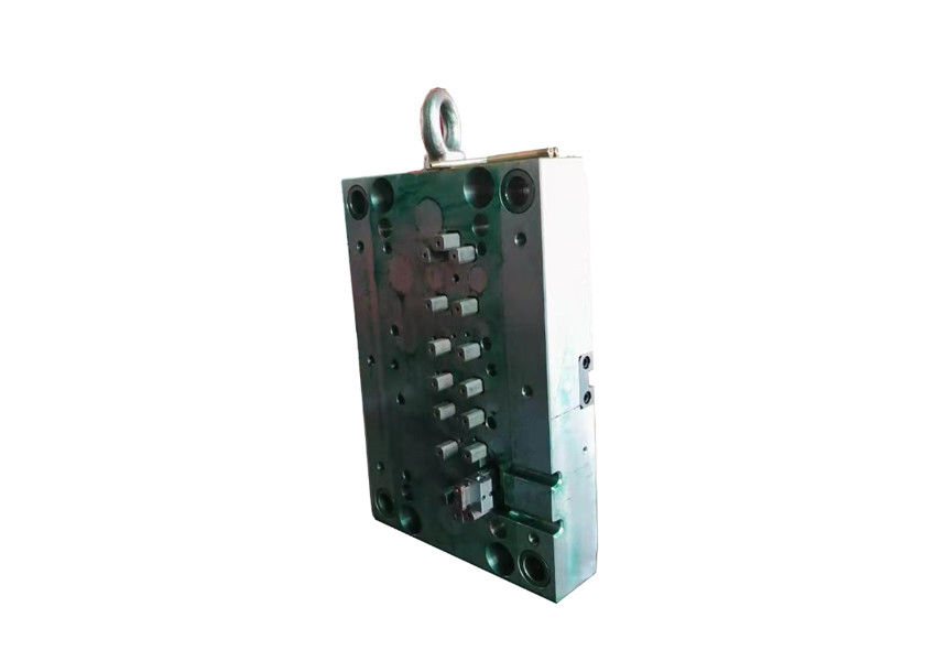 ISO 718Hの熱いランナーの電子ABSエンクロージャのためのプラスチック注入型